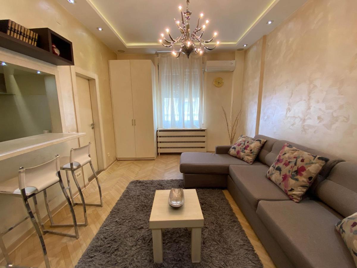 Home Center Apartment Βελιγράδι Εξωτερικό φωτογραφία