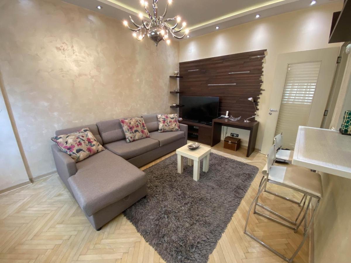 Home Center Apartment Βελιγράδι Εξωτερικό φωτογραφία
