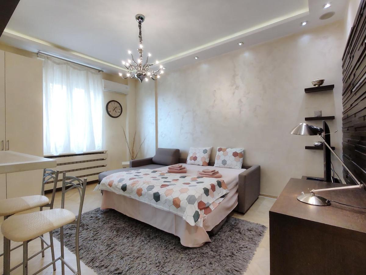 Home Center Apartment Βελιγράδι Εξωτερικό φωτογραφία